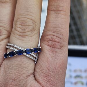 Elegant Silver and Blue Gemstone Ring